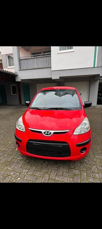 Gebraucht Hyundai i10 67 PS (49 kW) 2009 Rot Kleinwagen