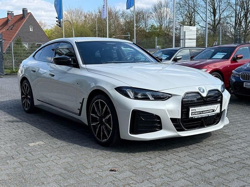 Gebraucht BMW i4 Performance 400 kW (544 PS) 2025 Mineralweiss Limousine