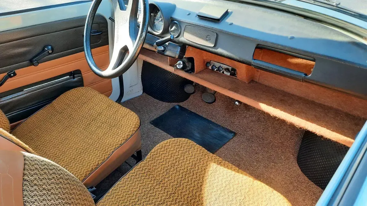 Gebraucht Trabant 601 26 PS (19 kW) 1990 Grau Limousine