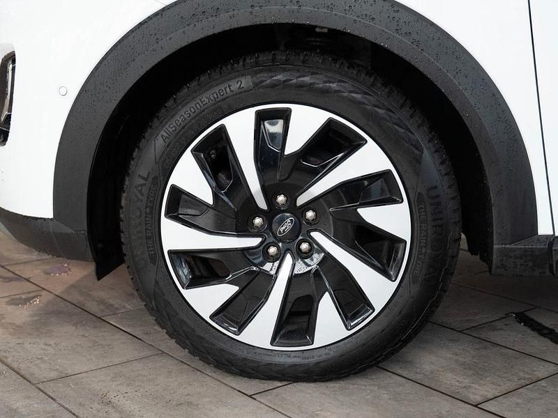 Gebraucht Ford Puma Titanium 125 PS (91 kW) 2022 Frozen white SUV