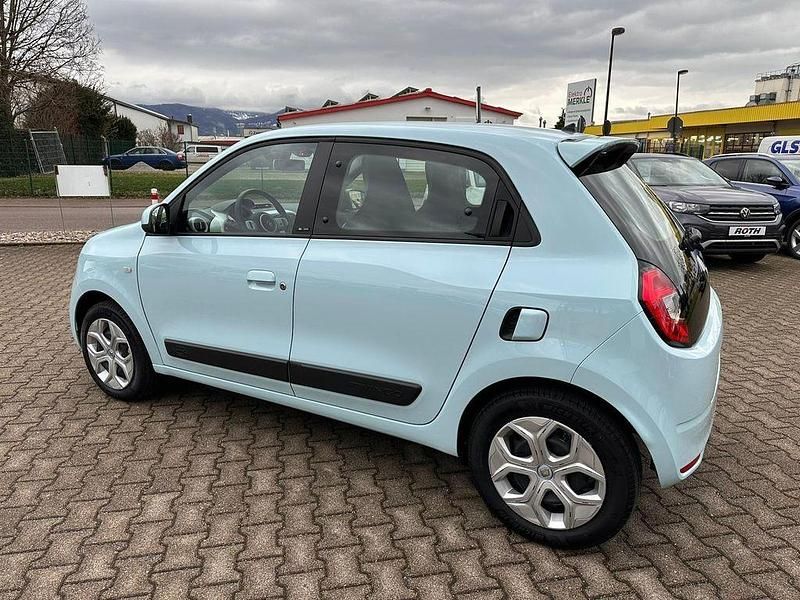 Gebraucht Renault Twingo Zen 60 kW (82 PS) 2022 Blau Kleinwagen