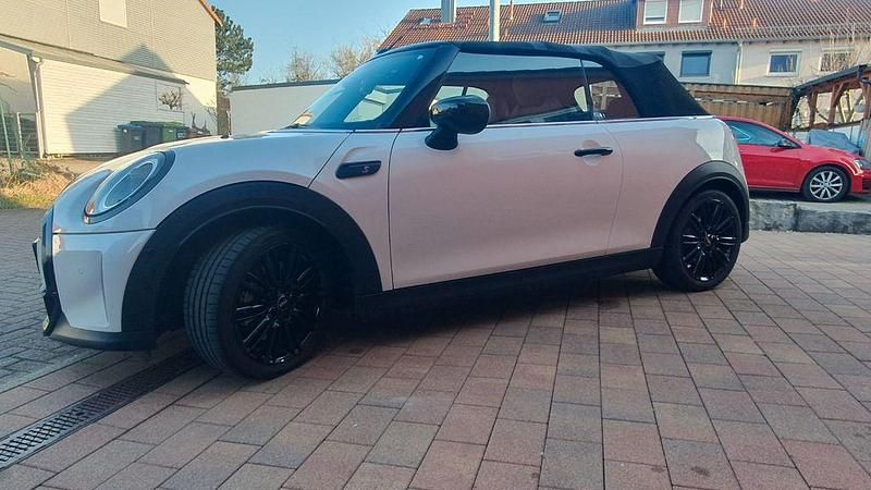 Gebraucht Mini Cooper S Cabriolet 178 PS (130 kW) 2023 Weiß Cabrio