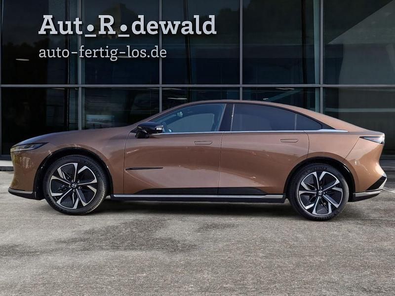 Neu Mazda 6e Takumi-Line 189 kW (258 PS) 2026 Melting copper Limousine