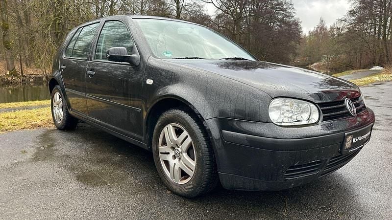Gebraucht VW Golf IV Edition 75 PS (55 kW) 2002 Schwarz Limousine