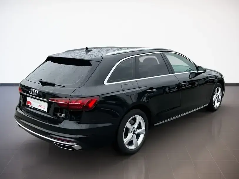 Gebraucht Audi A4 Advanced Plus 204 PS (150 kW) 2021 Mythosschwarz Kombi