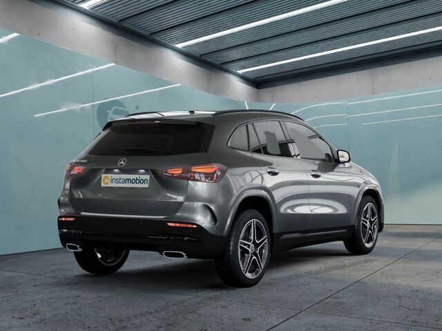 Gebraucht Mercedes GLA200 AMG 163 PS (119 kW) 2024 Grau SUV