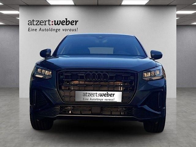 Neu Audi Q2 S-Line 150 PS (110 kW) 2025 Daytonagrau perleffekt SUV