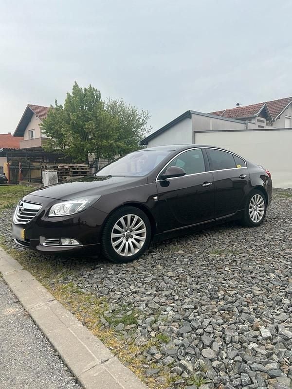 Gebraucht Opel Insignia OPC 325 PS (239 kW) 2012 Braun Limousine