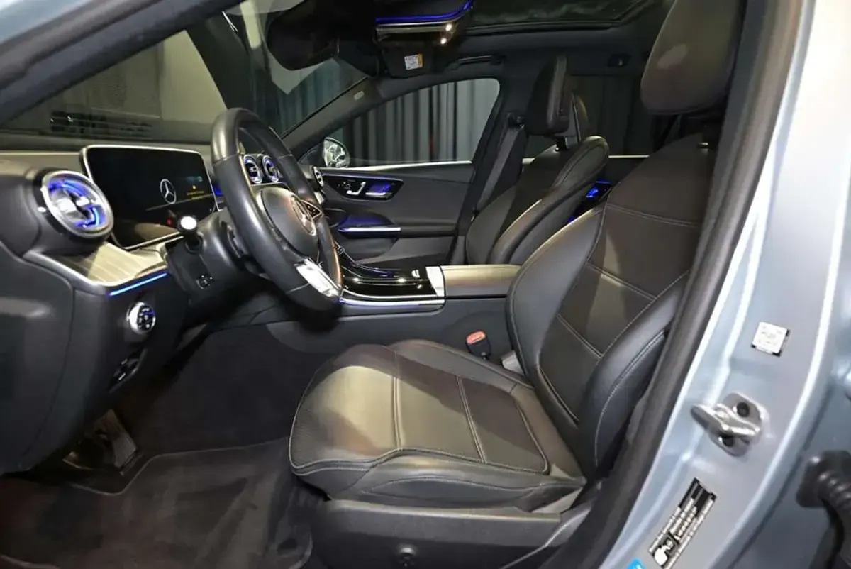 Gebraucht Mercedes C200 163 PS (119 kW) 2023 Hightechsilber metallic Limousine