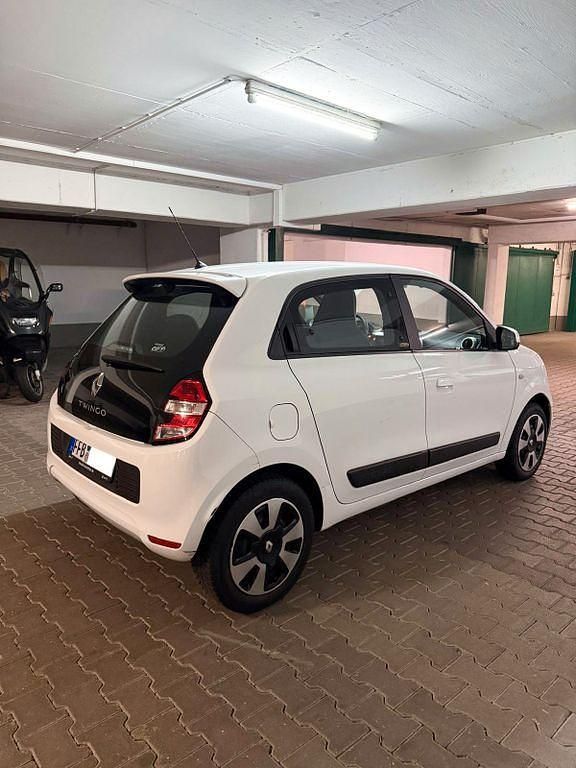 Gebraucht Renault Twingo 71 PS (52 kW) 2016 Weiß Kleinwagen