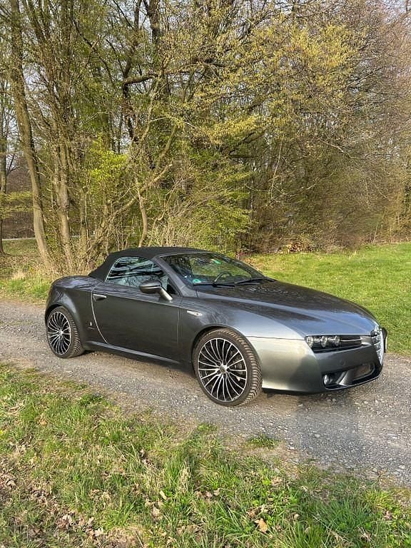 Gebraucht Alfa Romeo Spider 185 PS (136 kW) 2007 Grau Cabrio