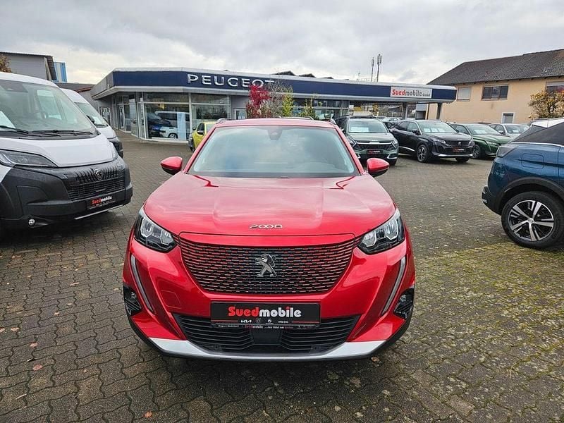 Gebraucht Peugeot e-2008 Allure 100 kW (136 PS) 2020 Rot SUV