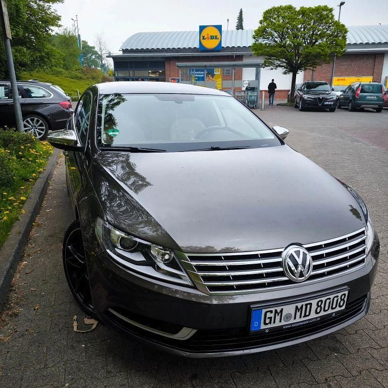 Braun Gebraucht 2012 VW CC Limousine | 12.790 € (Fairer Preis) - Bild 1/2