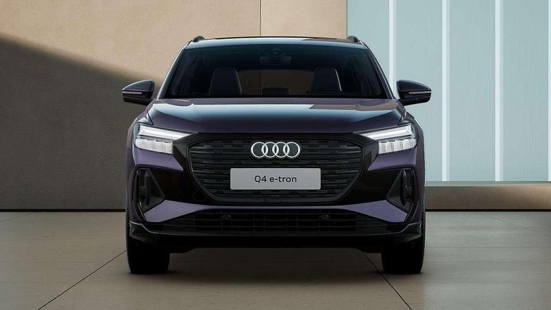 Gebraucht Audi Q4 e-tron S-Line 210 kW (286 PS) 2025 Violett metallic SUV
