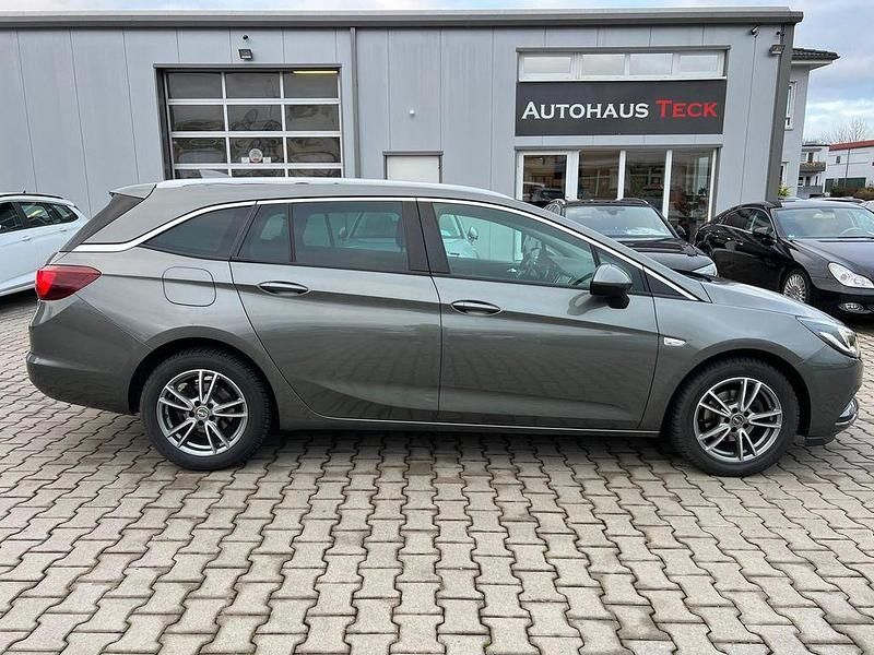 Gebraucht Opel Astra 150 PS (110 kW) 2018 Grau Kombi