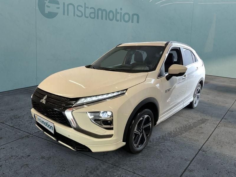 Weiß Gebraucht 2022 Mitsubishi Eclipse Cross SUV | 20.499 € (Guter Preis) - Bild 1/4