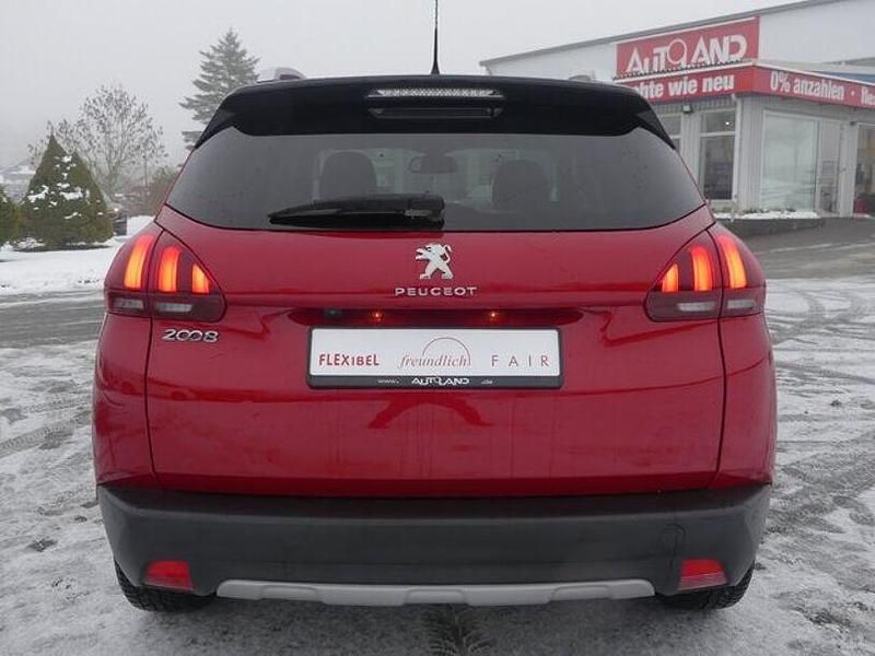 Gebraucht Peugeot 2008 131 PS (96 kW) 2019 Rot SUV