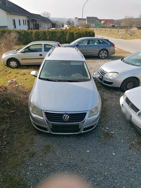 Gebraucht VW Passat 105 PS (77 kW) 2006 Grau Kombi