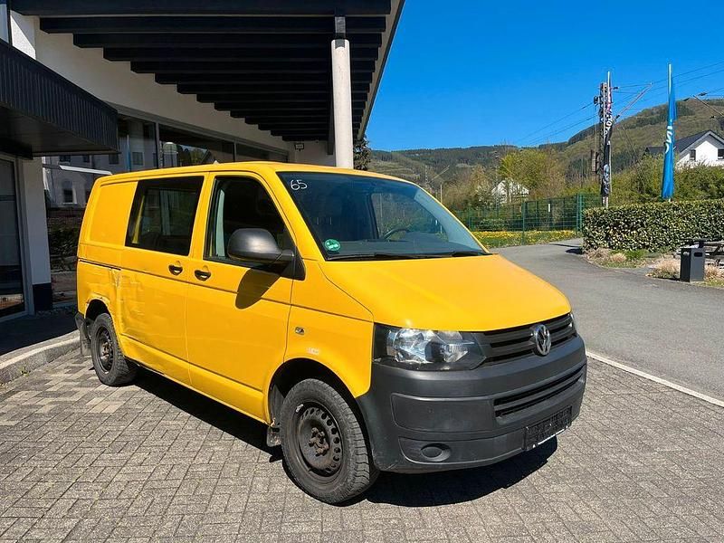 Second-hand VW Transporter 84 CP (61 kW) 2014 Galben Van