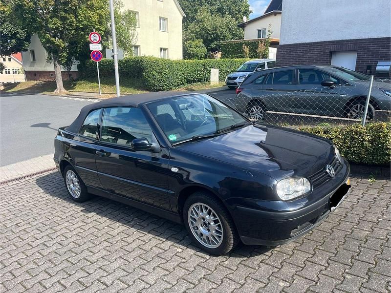 Gebraucht 2001 VW Golf Cabriolet Classicline Cabrio | 2.000 € (Guter Preis) - Bild 1/4