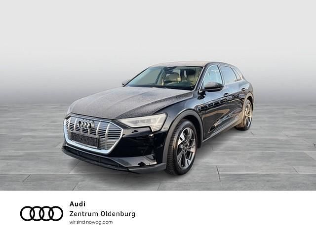 Gebraucht Audi e-tron Basis 300 kW (408 PS) 2022 Schwarz SUV