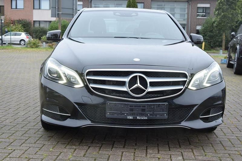 Gebraucht Mercedes E350 252 PS (185 kW) 2013 Schwarz Limousine