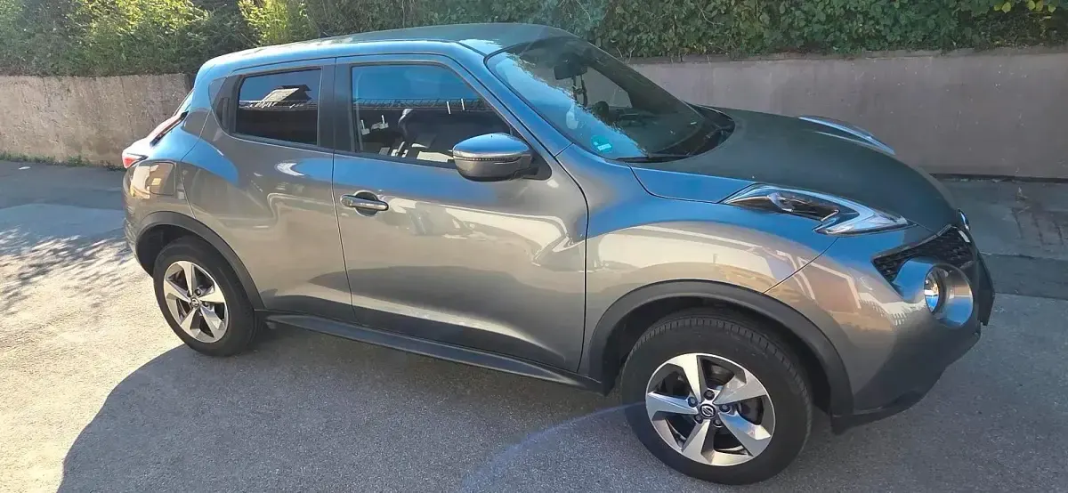 Gebraucht Nissan Juke Acenta 113 PS (83 kW) 2019 Grau SUV
