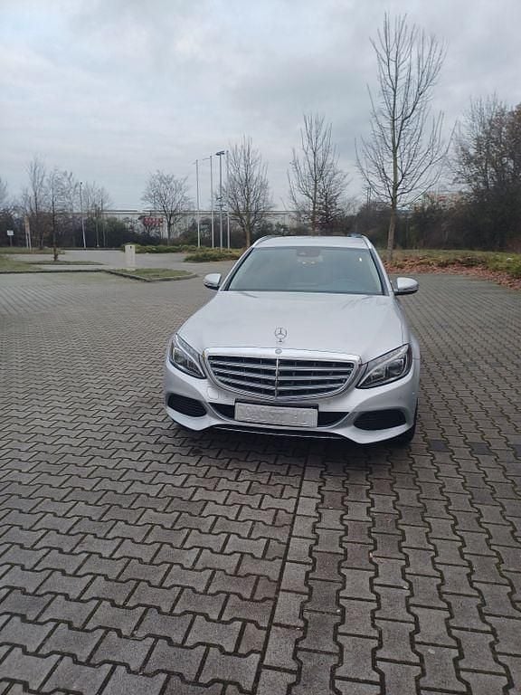 Gebraucht Mercedes C250 Exclusive 204 PS (150 kW) 2015 Silber Kombi