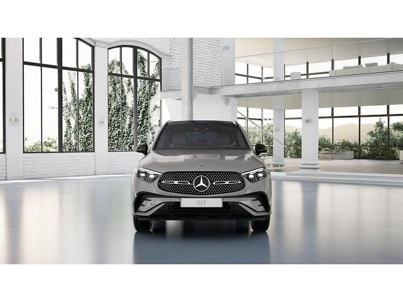 Gebraucht Mercedes GLC300 AMG 258 PS (189 kW) 2025 Manufaktur lack manufaktur alp SUV