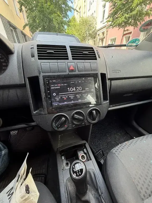 Gebraucht VW Polo Cricket 75 PS (55 kW) 2004 Silber Kleinwagen