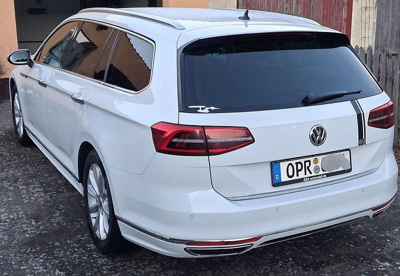 Gebraucht VW Passat Highline 150 PS (110 kW) 2018 Weiß Kombi