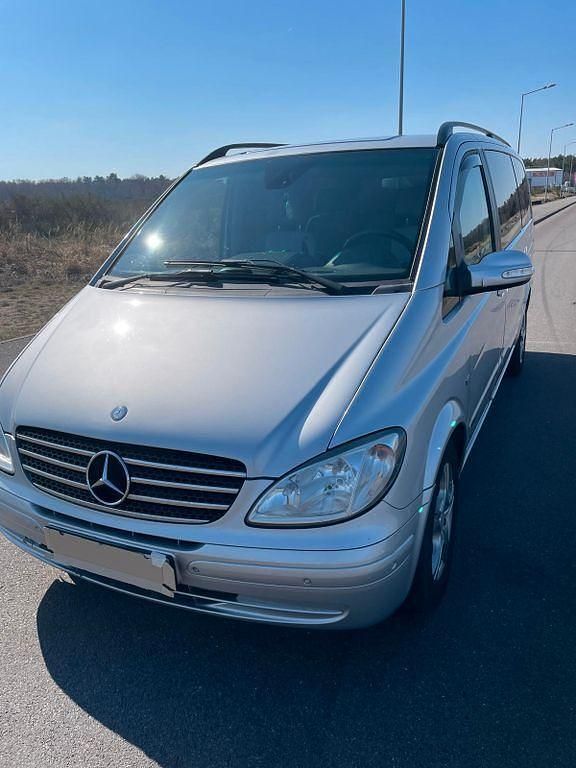 Gebraucht Mercedes Viano 204 PS (150 kW) 2009 Silber Van / Kleinbus