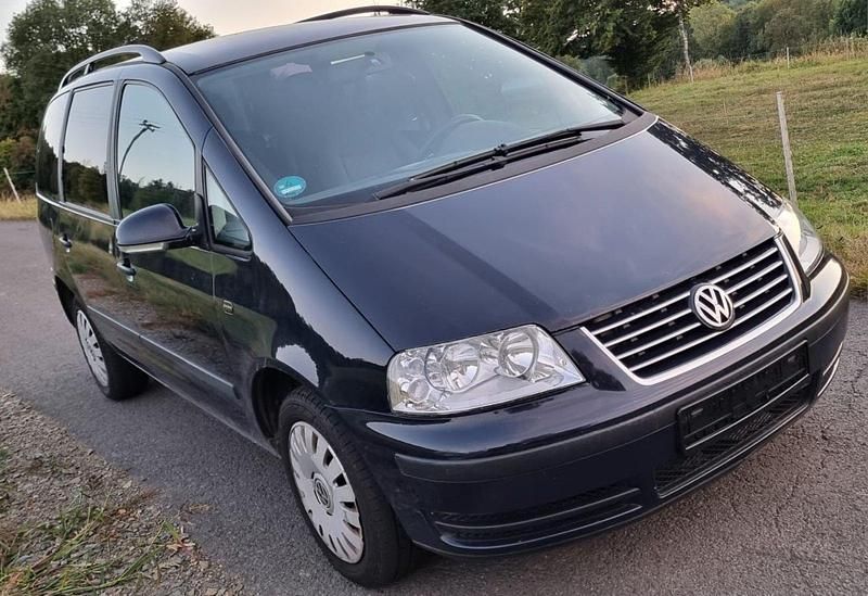 Blau Gebraucht 2009 VW Sharan Van / Kleinbus | 2.100 € (Guter Preis) - Bild 1/4
