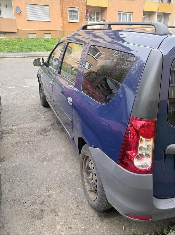 Gebraucht Dacia Logan 75 PS (55 kW) 2009 Blau Kombi