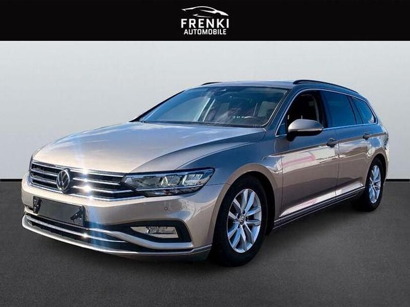 Gebraucht VW Passat Business 150 PS (110 kW) 2019 Gold Kombi