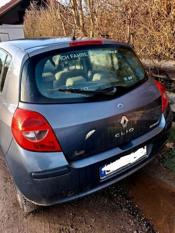 Gebraucht Renault Clio II Expression 75 PS (55 kW) 2006 Grau Limousine