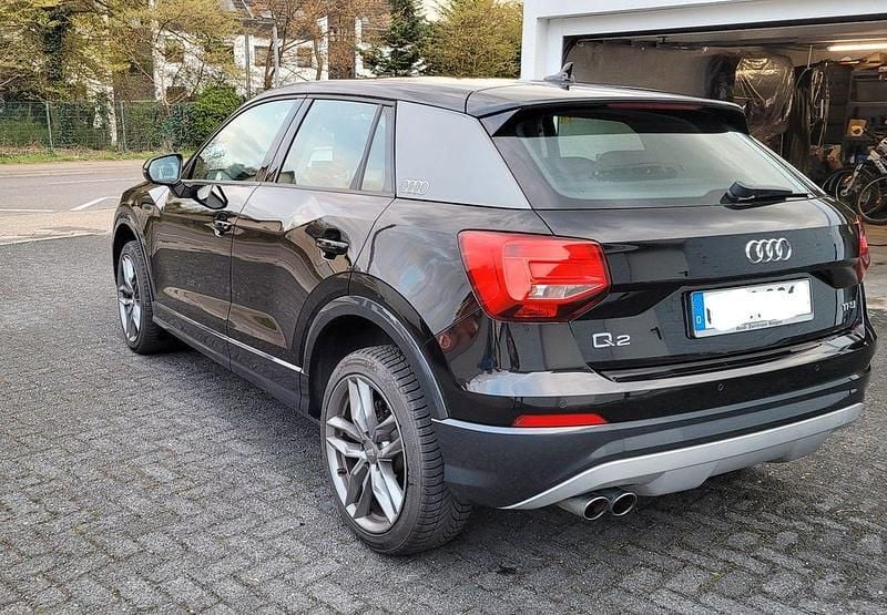 Gebraucht Audi Q2 Design 150 PS (110 kW) 2016 Schwarz SUV