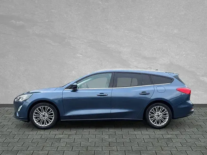 Używany Ford Focus Titanium 182 KM (133 kW) 2020 Niebieski Kombi
