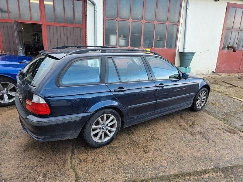Gebraucht BMW 316 Performance 116 PS (85 kW) 2004 Blau Kombi