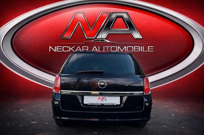 Gebraucht Opel Astra Edition 90 PS (66 kW) 2010 Schwarz Kombi