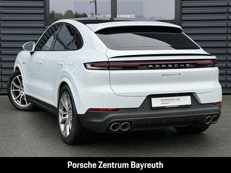 Gebraucht Porsche Cayenne Coupe 519 PS (381 kW) 2024 Weiß Coupé