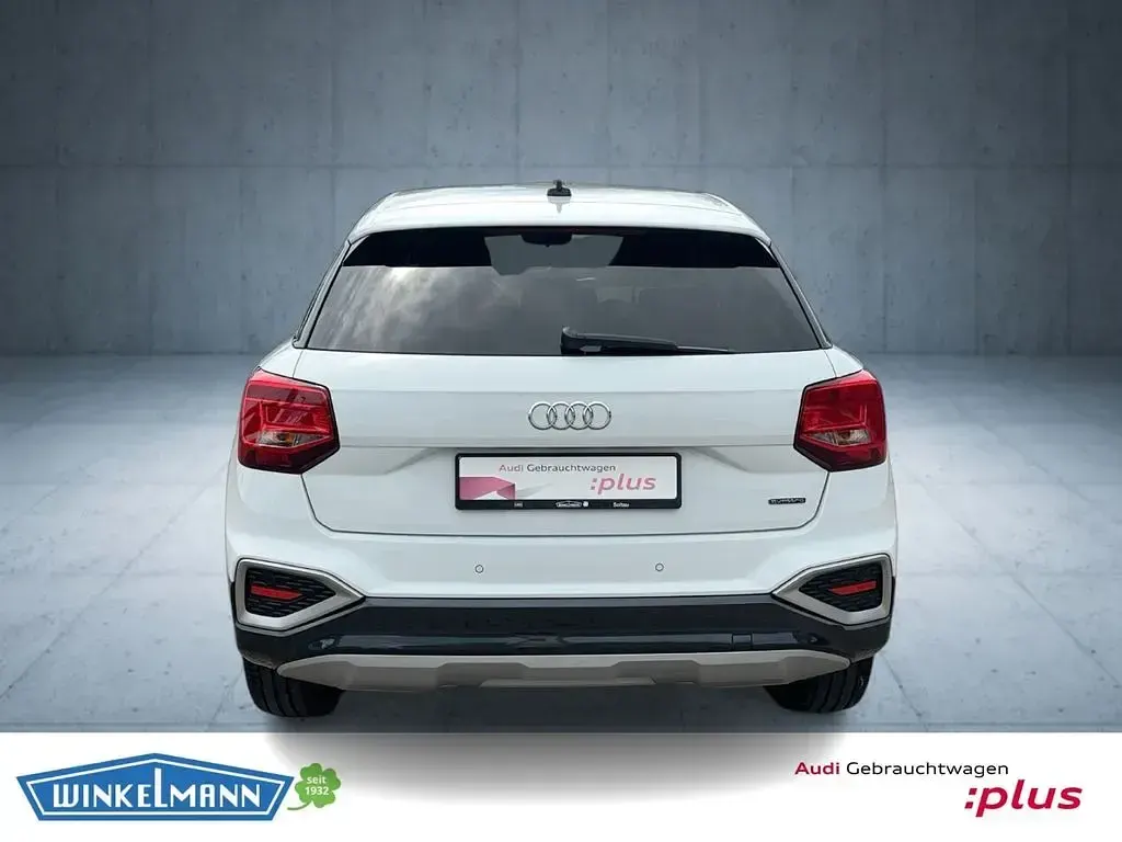 Gebraucht Audi Q2 Advanced Plus 150 PS (110 kW) 2022 Weiß SUV