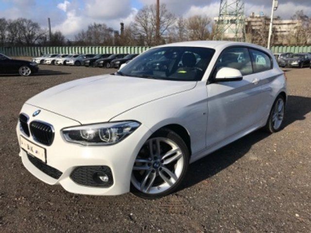 Weiß Gebraucht 2015 BMW 125 M Sport Kleinwagen | 19.980 € (Fairer Preis) - Bild 1/4