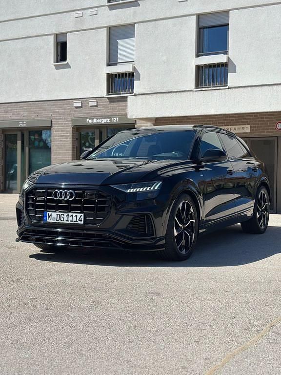 Gebraucht Audi Q8 S-Line 286 PS (210 kW) 2019 Schwarz SUV