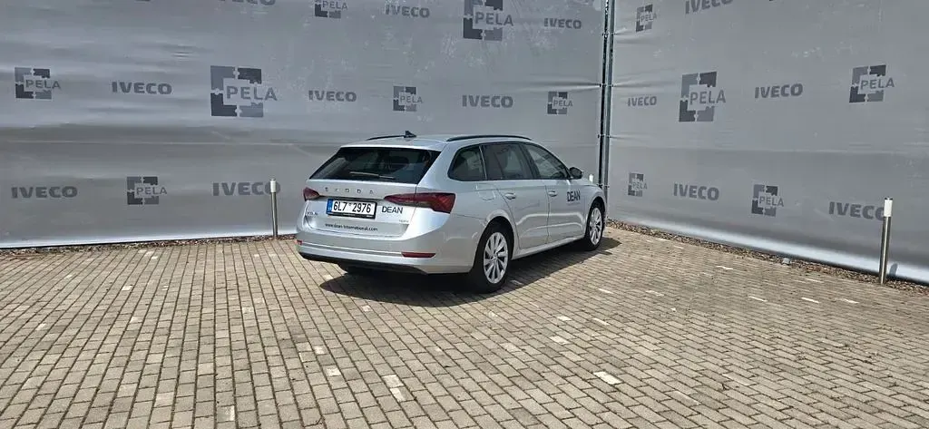 Gebraucht Skoda Octavia 150 PS (110 kW) 2024 Silber Kombi