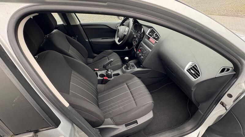 Gebraucht Citroën C4 SELECTION 120 PS (88 kW) 2011 Silber Limousine