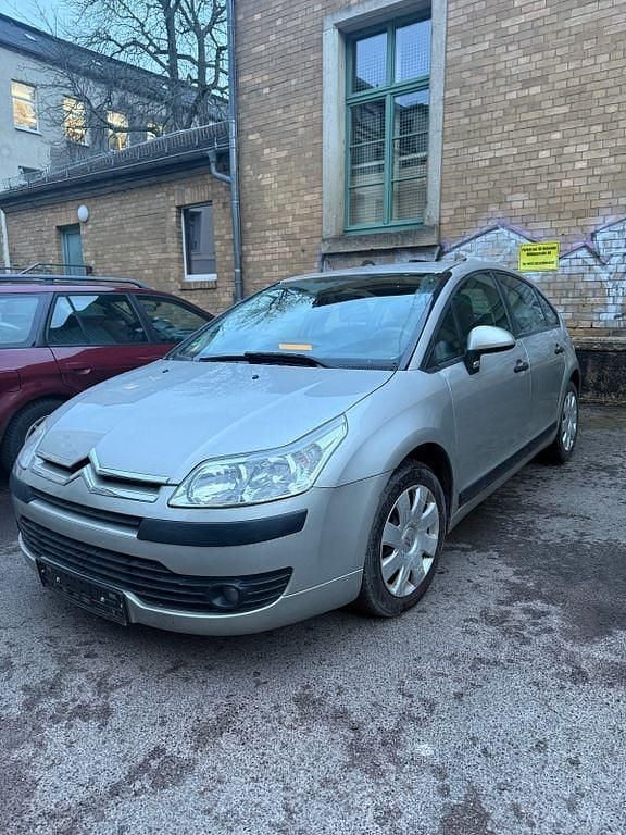 Gebraucht Citroën C4 Comfort 109 PS (80 kW) 2007 Grau Limousine
