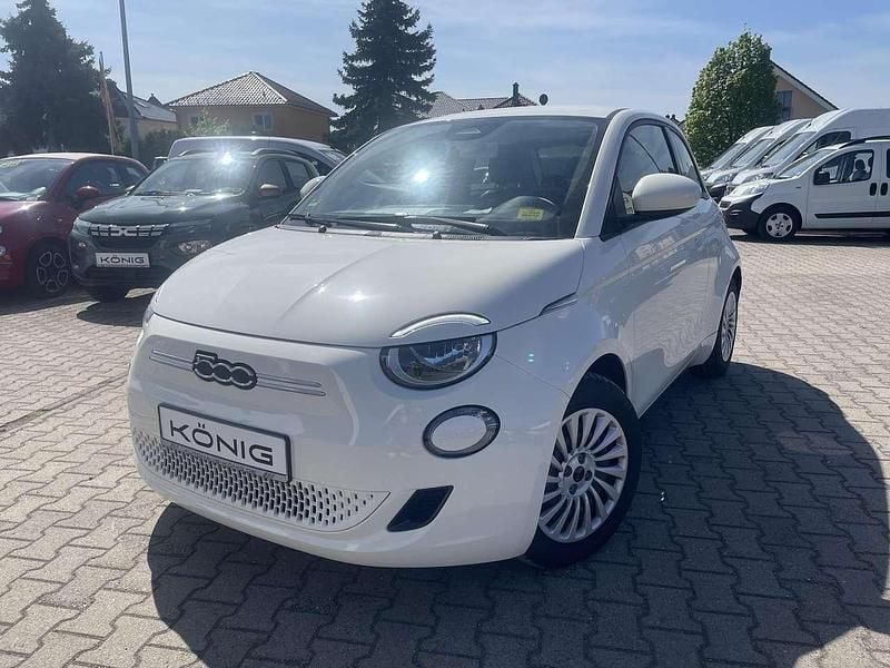Weiß Gebraucht 2023 Fiat 500e Kleinwagen | 19.998 € (Superpreis) - Bild 1/4