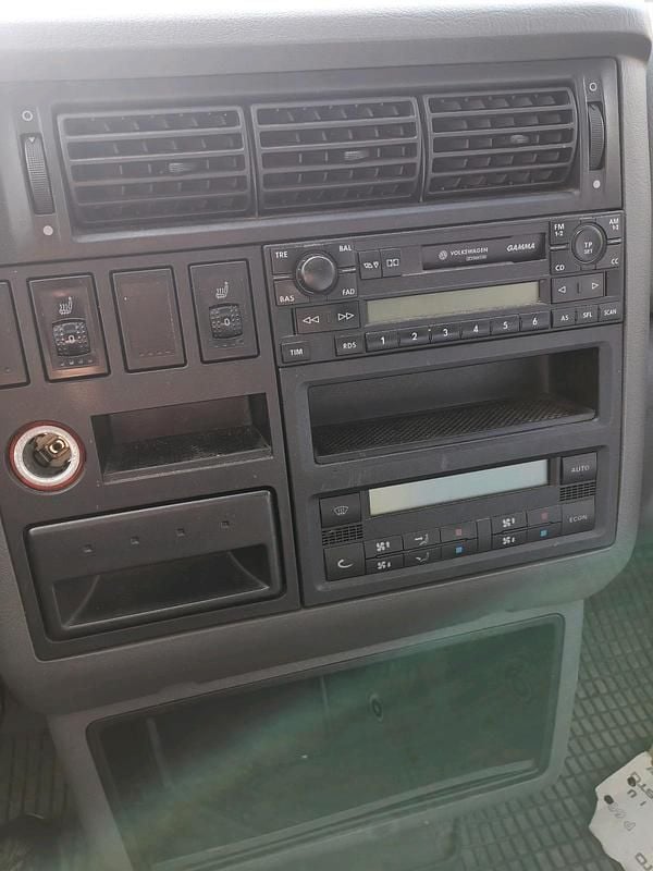 Gebraucht VW T4 102 PS (75 kW) 2001 Silber Van