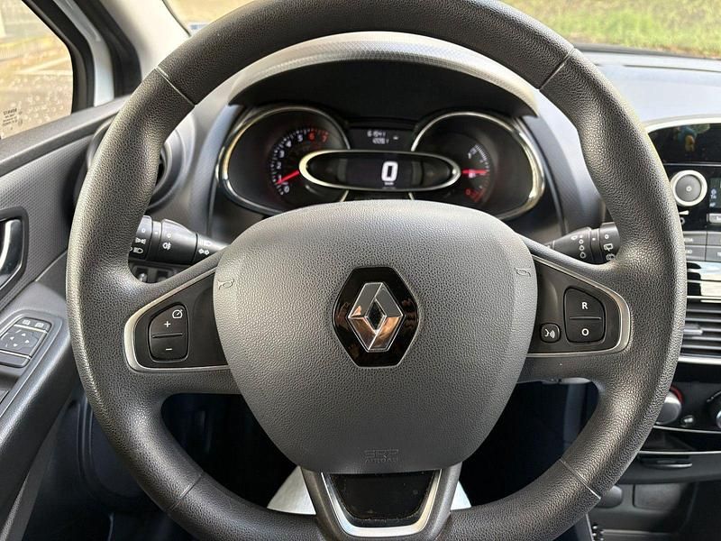 Gebraucht Renault Clio GrandTour 73 PS (53 kW) 2016 Weiß Kombi